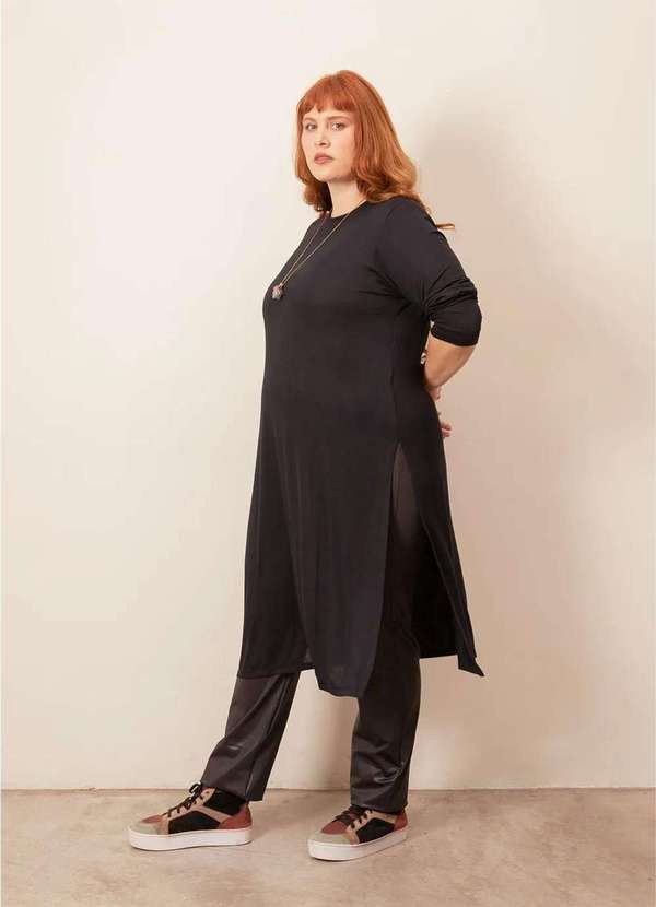 Bold - Blusa com Fendas Tecido Ultra Leve Plus Size Preto 5