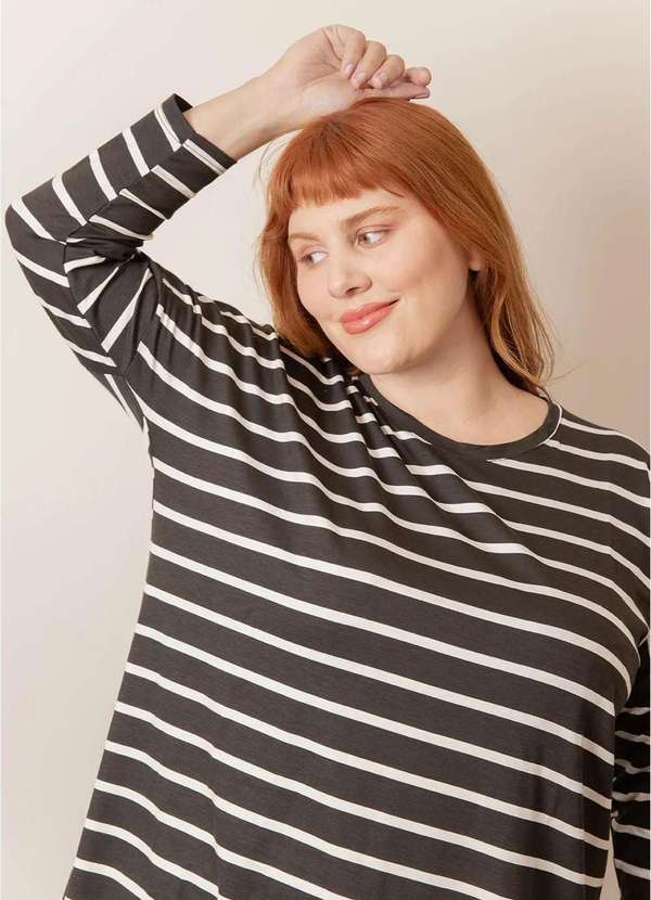 Bold - Blusa Evasê Manga Longa Listrada Plus Size Preto 8