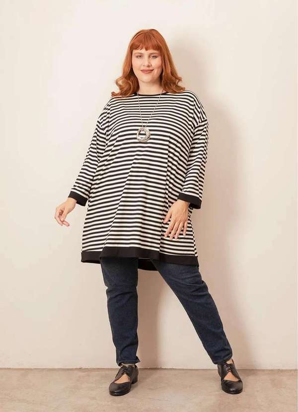 Bold - Blusa Super Ampla Listrada Plus Size Preto