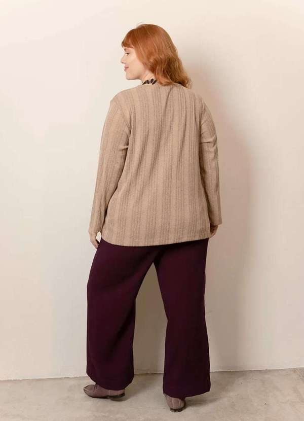 Bold Tricotaria - Blusa Tricô Sfocato Plus Size Bege 2