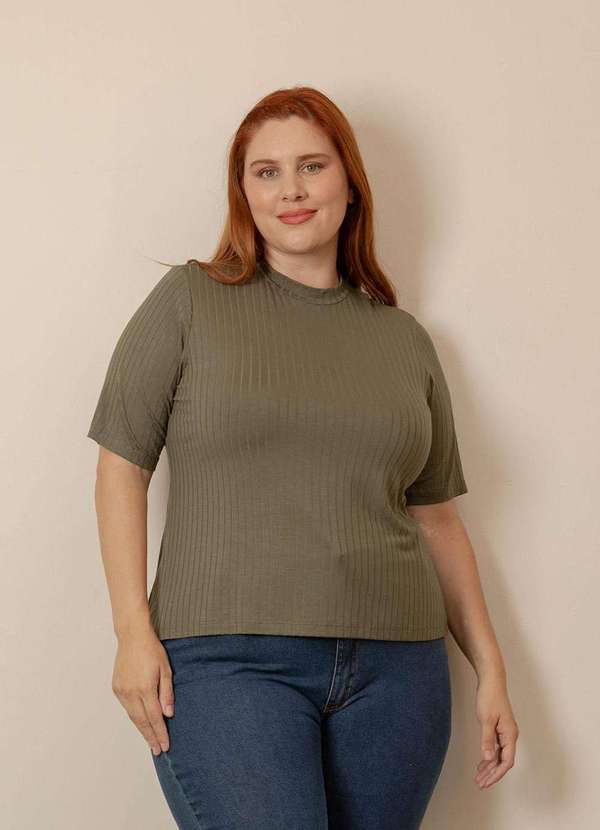 Bold - Camiseta Canelada Gola Alta Plus Size Verde