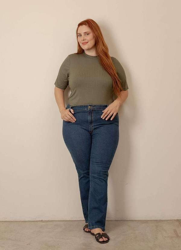 Bold - Camiseta Canelada Gola Alta Plus Size Verde 4