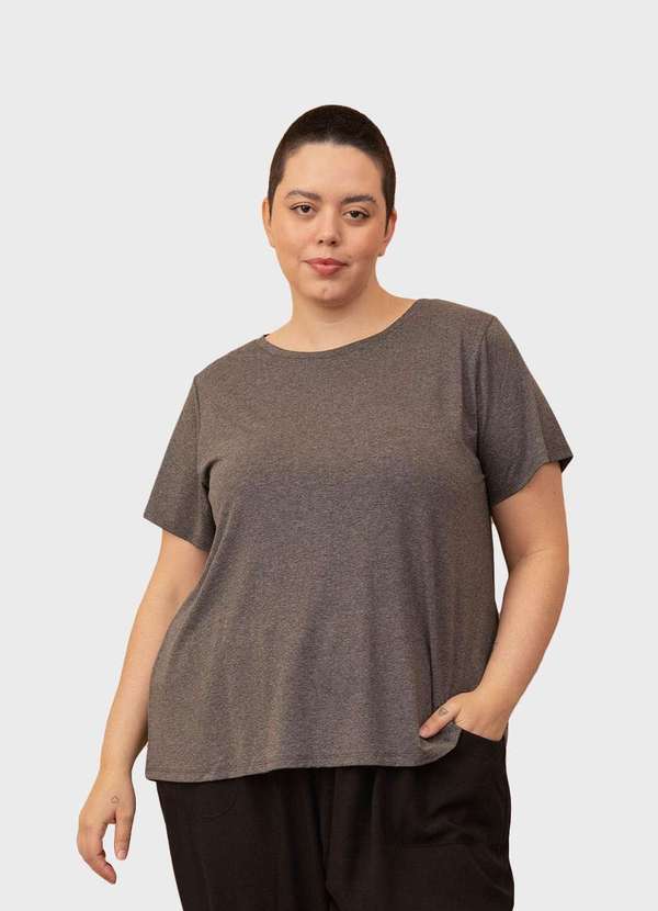 Bold - Camiseta Decote Redondo Evasê Plus Size Cinza