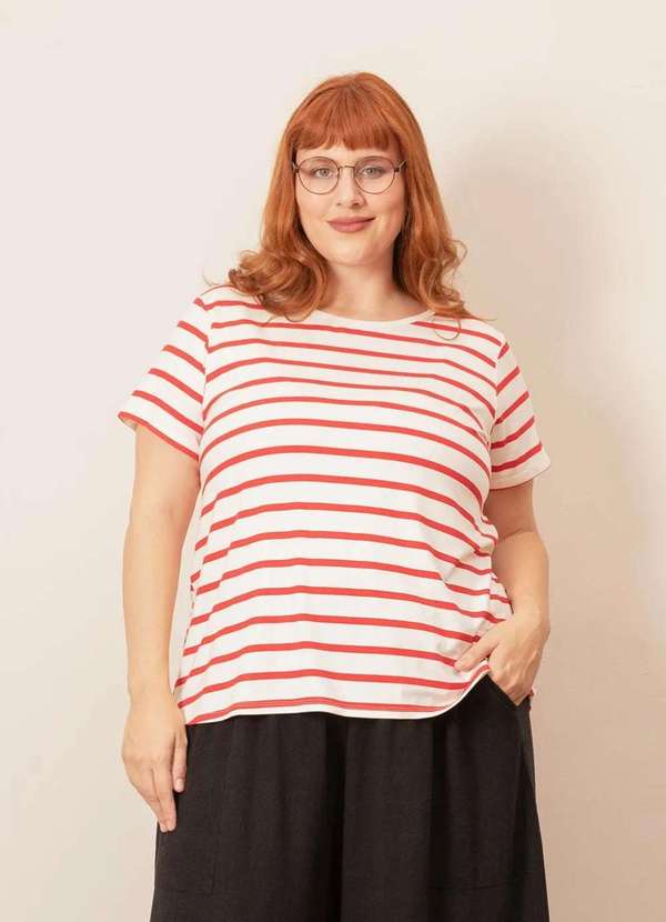 Bold - Camiseta Listrada Decote Redondo Evasê Plus Size Branco