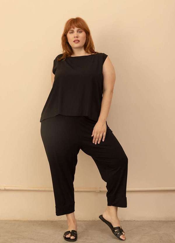 Bold - Regata Viscose Maquinetada com Fenda Plus Size Preto