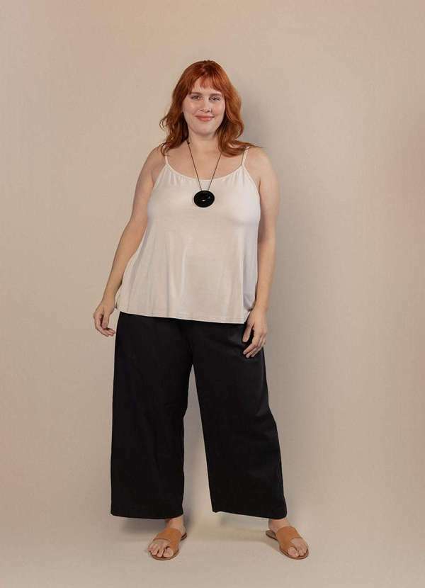 Bold - Regata Evasê Plus Size Branco 8