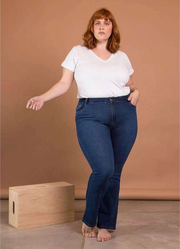 Calça Jeans Flare Cintura Média Plus Size Azul - Flaminga