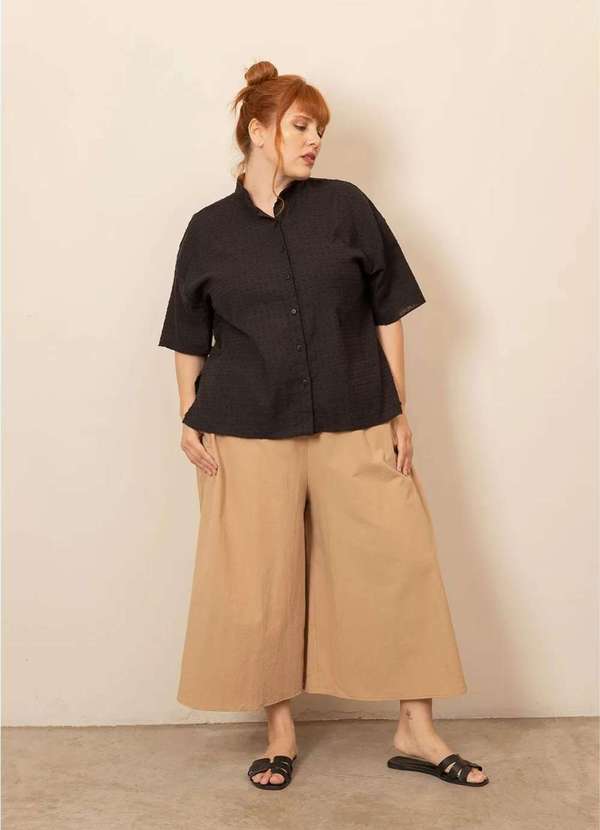 Bold - Calça Pantacourt Alfaiataria Algodão Plus Size Bege 6