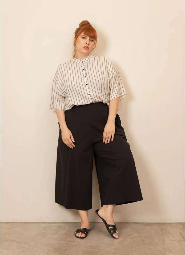 Bold - Calça Pantacourt Alfaiataria Algodão Plus Size Preto