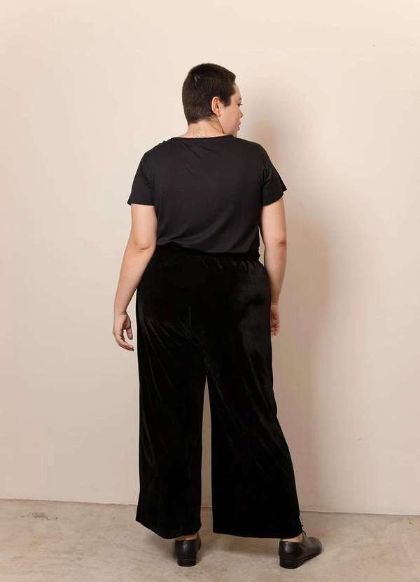 Bold - Calça Pantalona Veludo Plus Size Preto 2