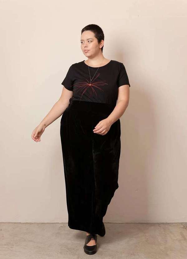 Bold - Calça Pantalona Veludo Plus Size Preto 3