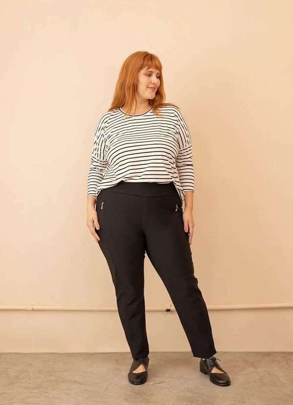 Bold - Calça Reta Montaria com Zíper Plus Size Preto 2