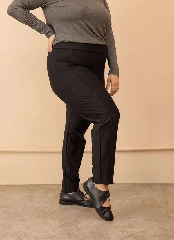 Bold - Calça Reta Montaria Plus Size Preto 2