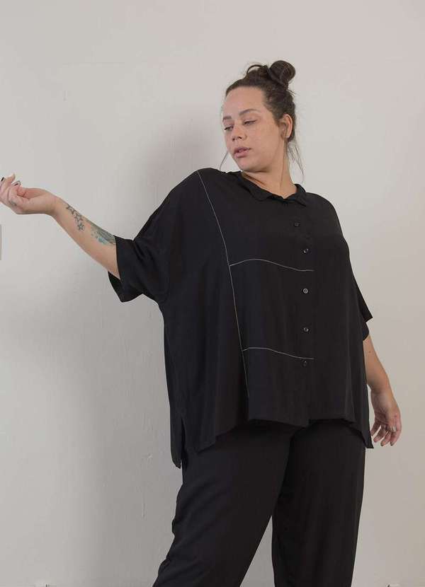 Bold - Camisa Débora com Pespontos Plus Size Preto