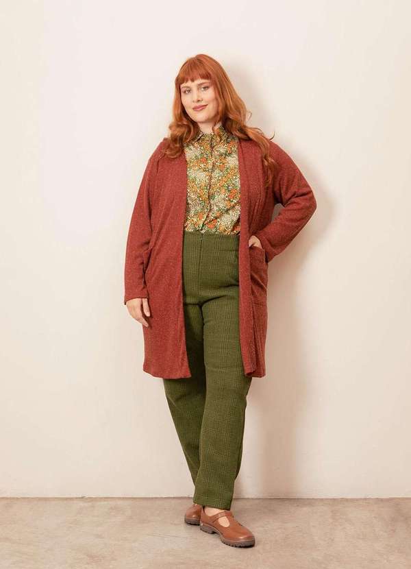 Bold Tricotaria - Cardigan Longo Tricô Canelado Plus Size Marrom 3