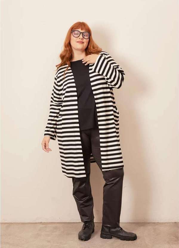 Bold Tricotaria - Cardigan Longo Tricô Listrado Plus Size Branco