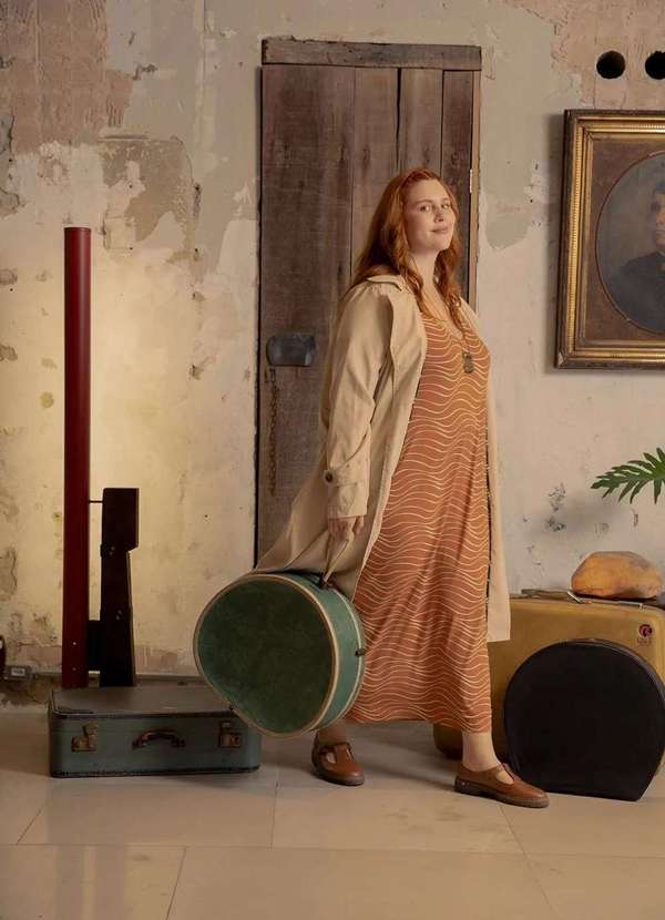 Bold - Casaco Trench Coat Forro Estampado Plus Size Bege 2