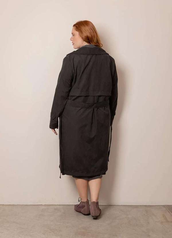 Bold - Casaco Trench Coat Forro Estampado Plus Size Preto 5