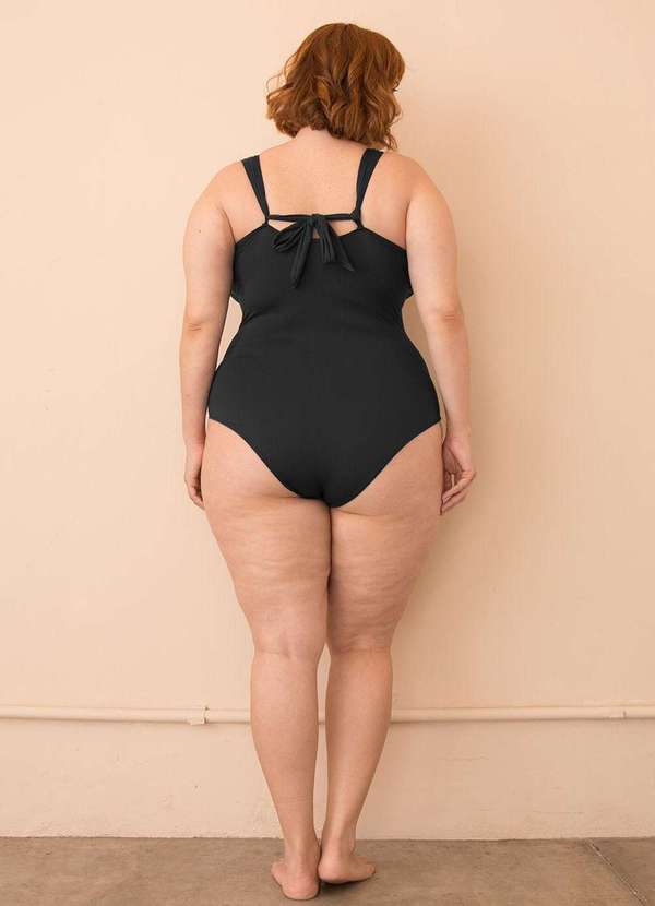 Bold Beach - Maiô Frente Única Plus Size Preto 5