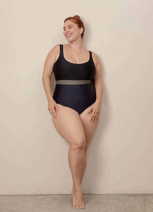 Bold Beach - Maiô Tricolor Plus Size Preto