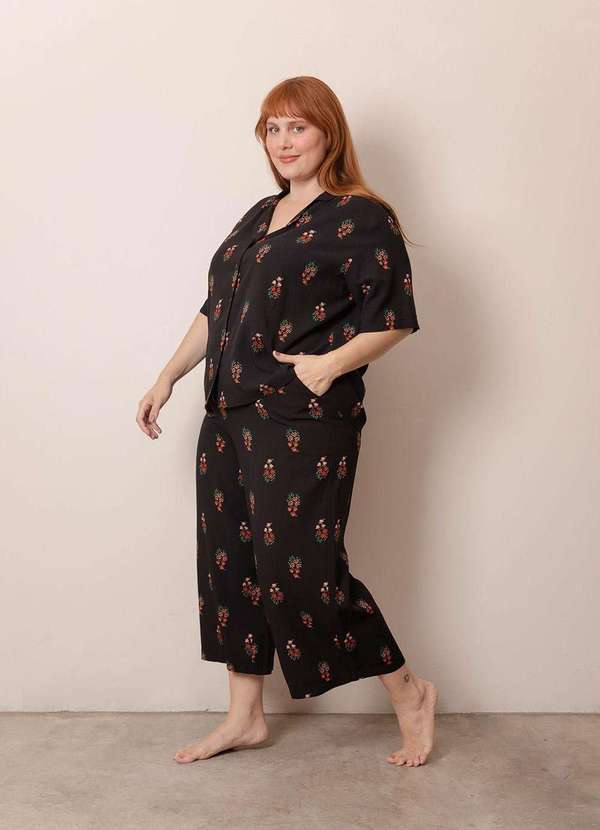 Bold Sleep - Pijama Clássico Floral Plus Size Preto 5