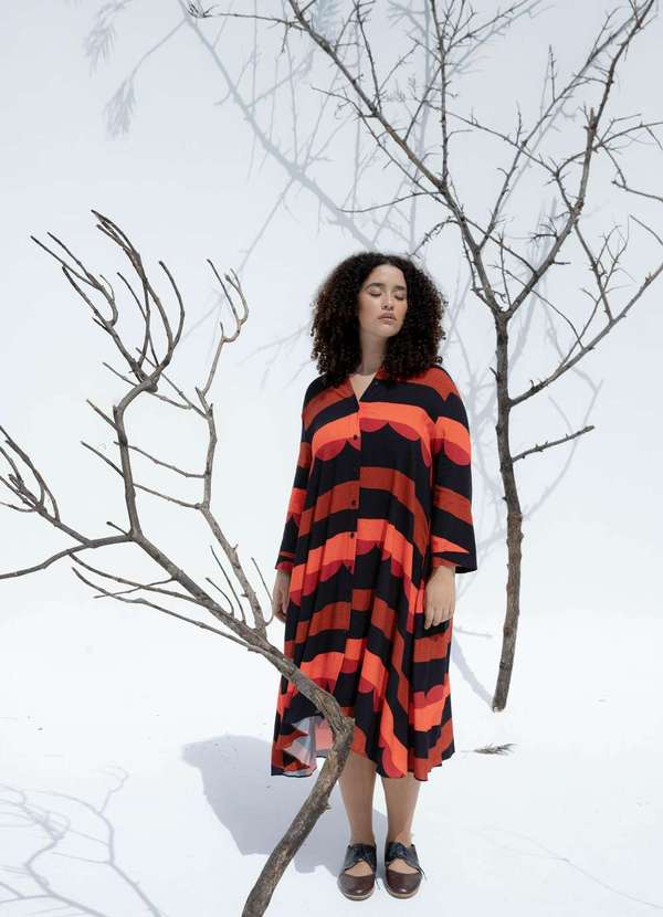 Bold - Vestido Chemise Evasê Plus Size Vermelho