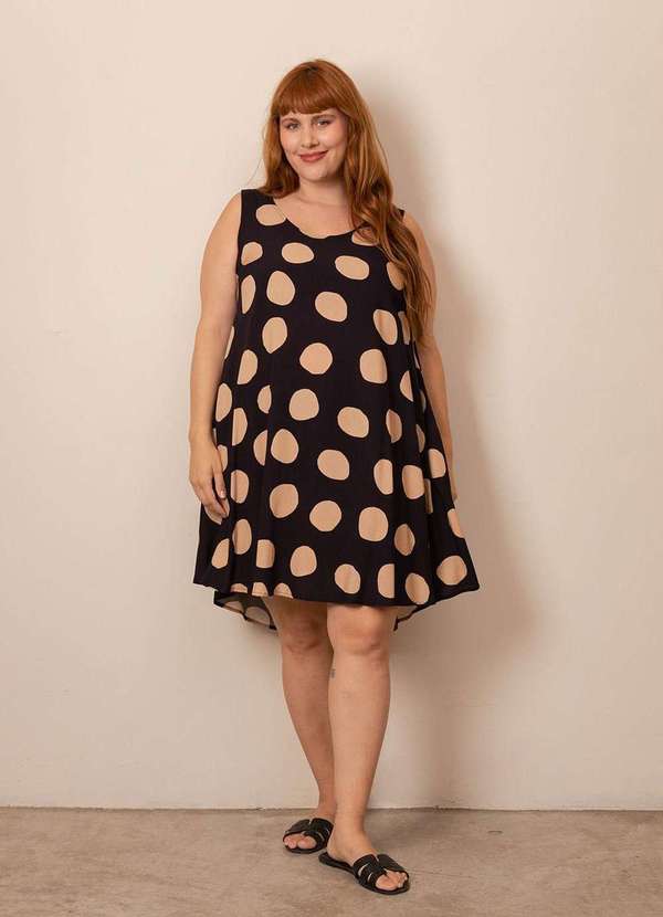 Bold - Vestido Regata Evasê Plus Size Preto 4