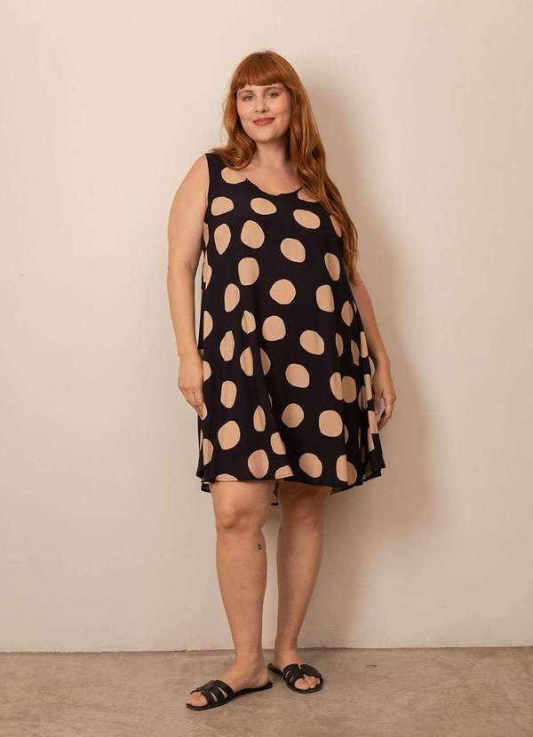 Bold - Vestido Regata Evasê Plus Size Preto 7