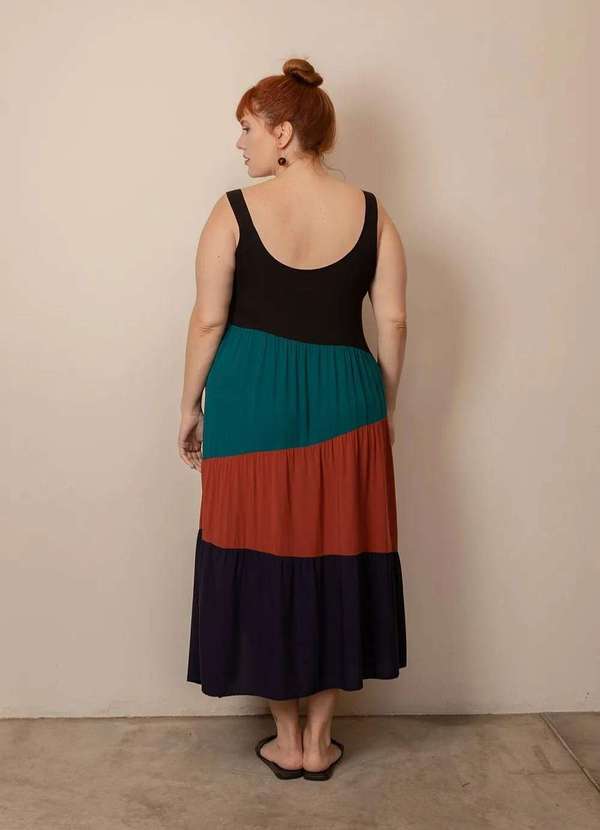 Bold - Vestido Sara Plus Size Preto 8