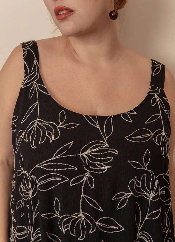 Bold - Vestido Siena Bordado Plus Size Preto 2