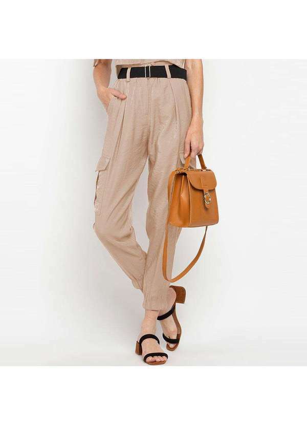 Elora - Calça Jogger Elora com Cinto Feminina Bege