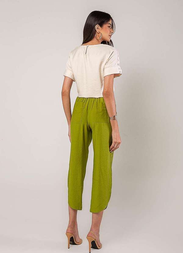 Salvatore Fashion - Blusa Alfaiataria com Botões na Manga Bege 3