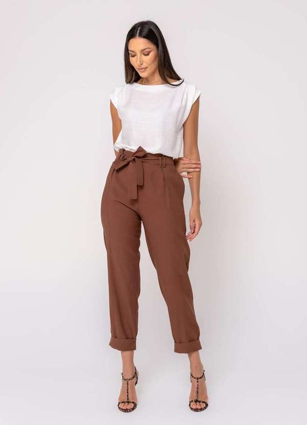 Salvatore Fashion - Calça de Alfaiataria com Pregas e Barra com Dobra Marrom