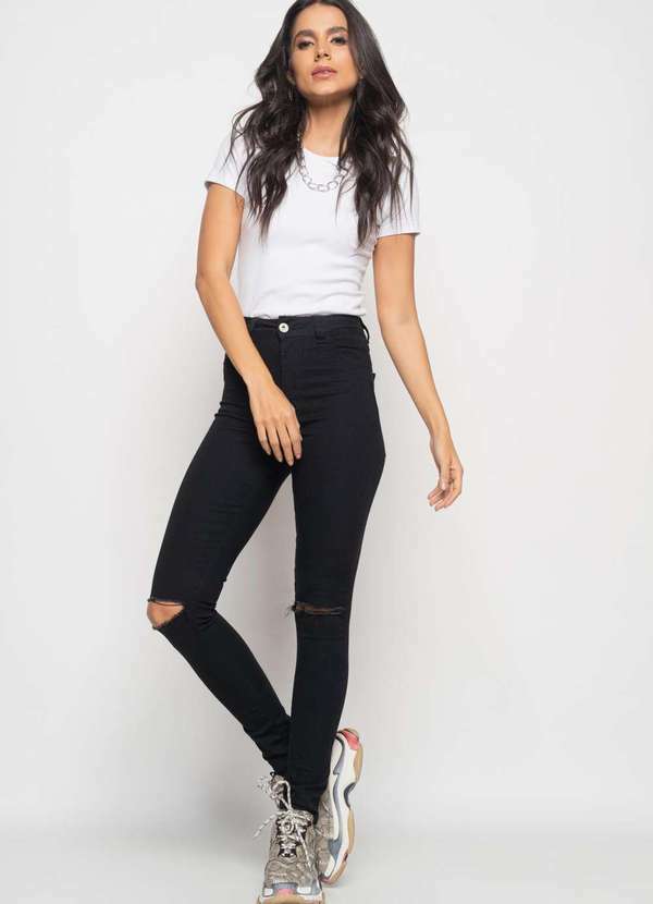 Salvatore Fashion - Calça Skinny com Rasgo no Joelho Fashion Preto