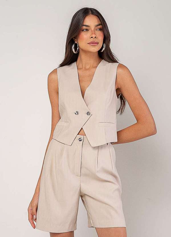 Salvatore Fashion - Conjunto Alfaiataria com Colete e Short Bege 4