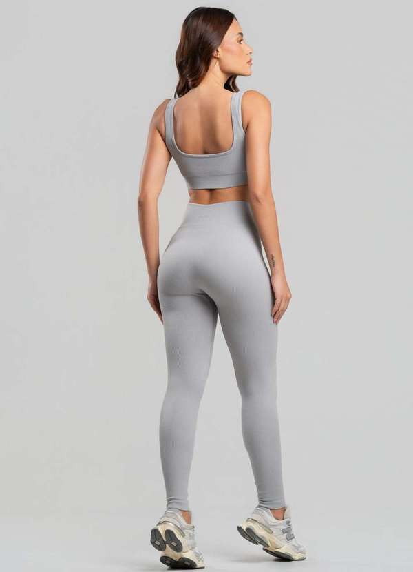 Salvatore Fashion - Conjunto Fitness Calça e Top sem Costura Cinza 3