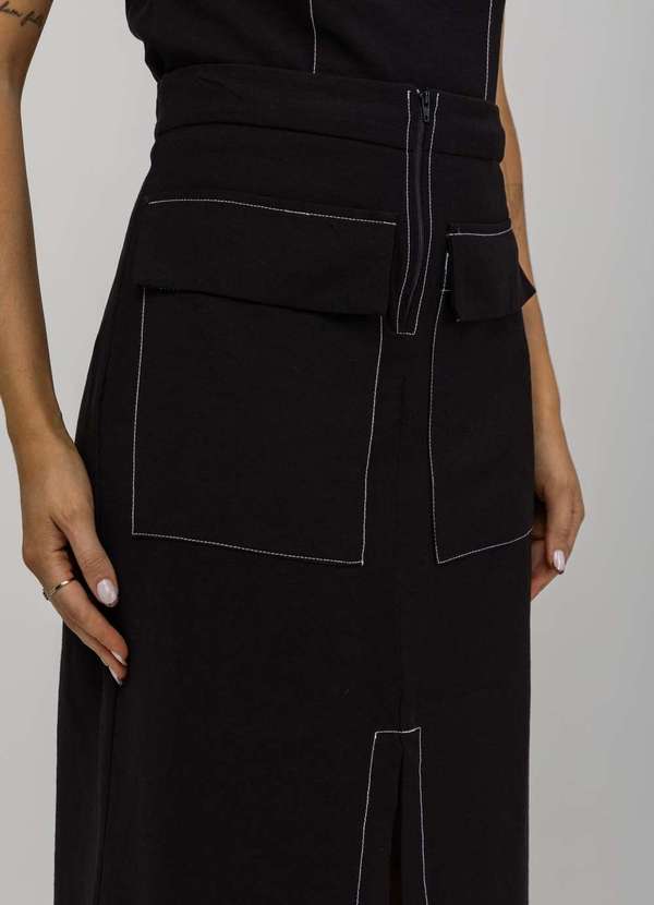Salvatore Fashion - Saia de Alfaiataria Midi com Bolsos Frontais e Fenda Preto 3