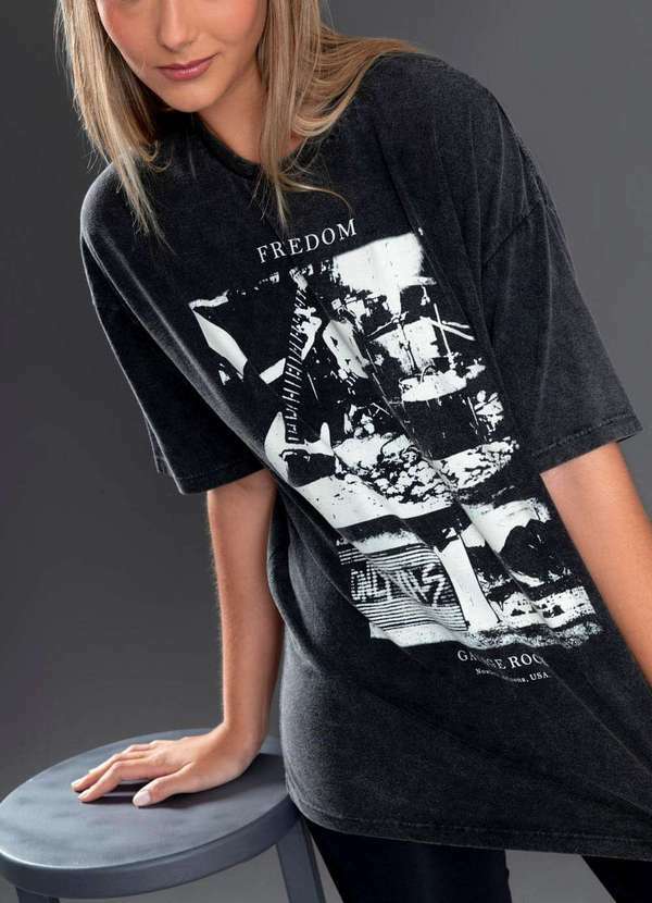 Zinzane - T-Shirt Zinzane Feminino Boyfriend - Cinza Escuro Cinza