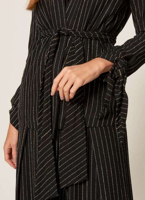 Mob - Casaco Crepe com Faixa Preto 4