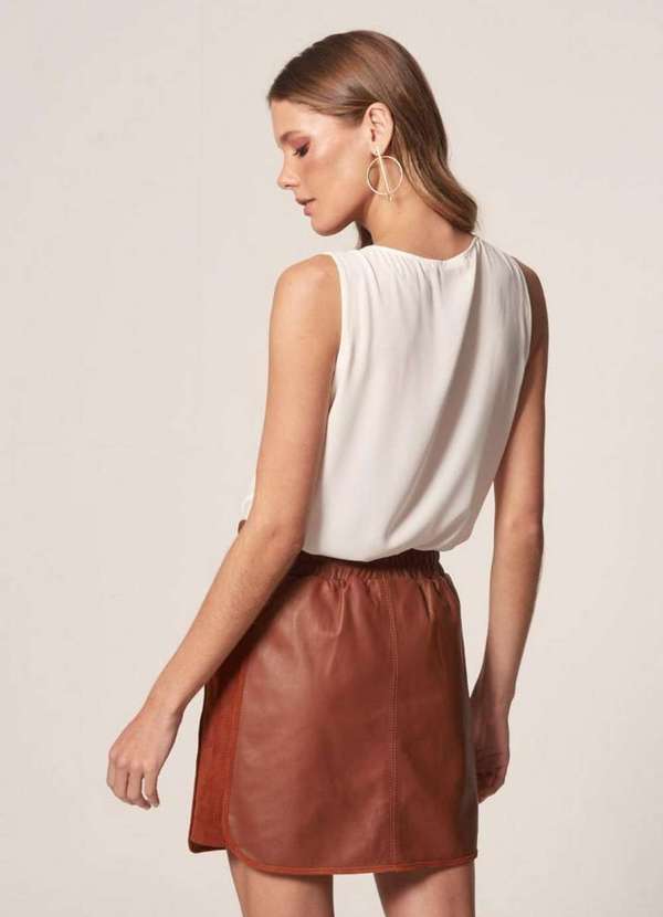 Mob - Saia Couro Recorte Lateral Marrom 2