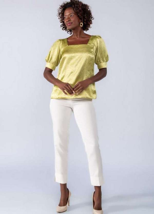 Lamis - Blusa Acetinada Decote Quadrado Verde