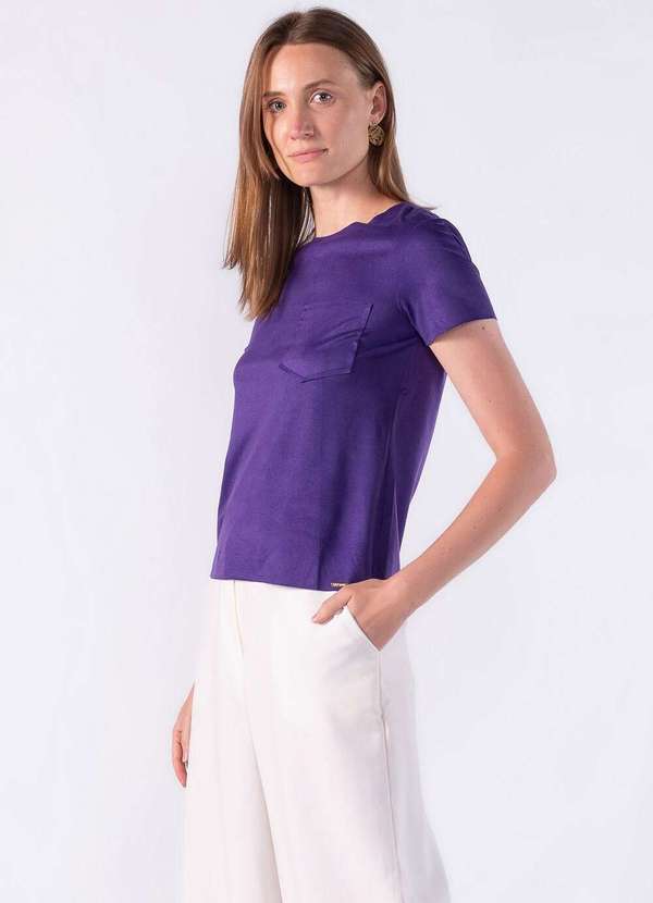 Lamis - Blusa Basica em Suede Roxo 3