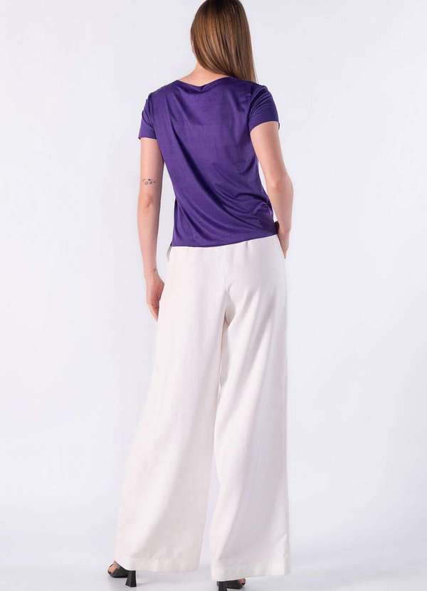 Lamis - Blusa Basica em Suede Roxo 4