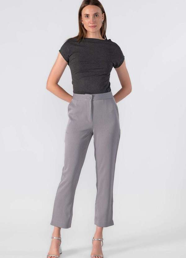 Lamis - Blusa Basica Manga Morcego Cinza Escuro 2