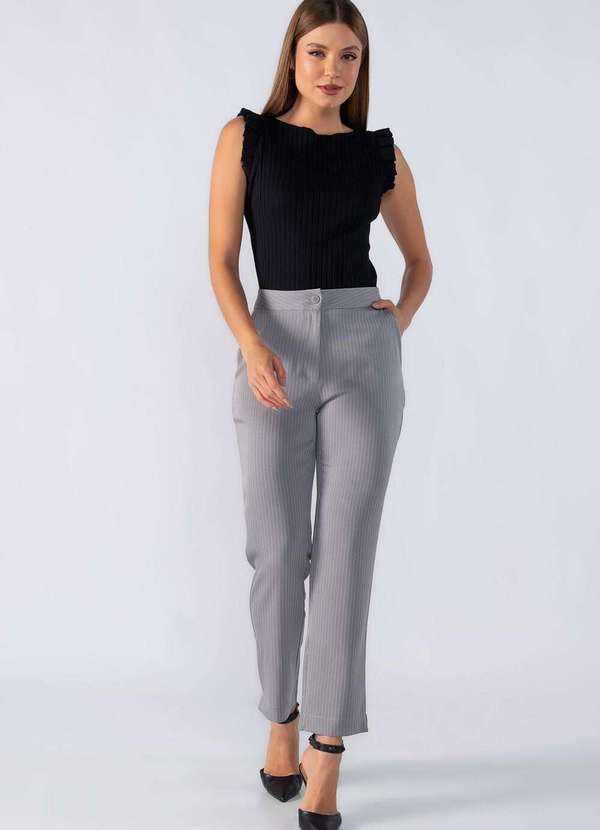 Lamis - Blusa Canelada Babado Manga Preto 4