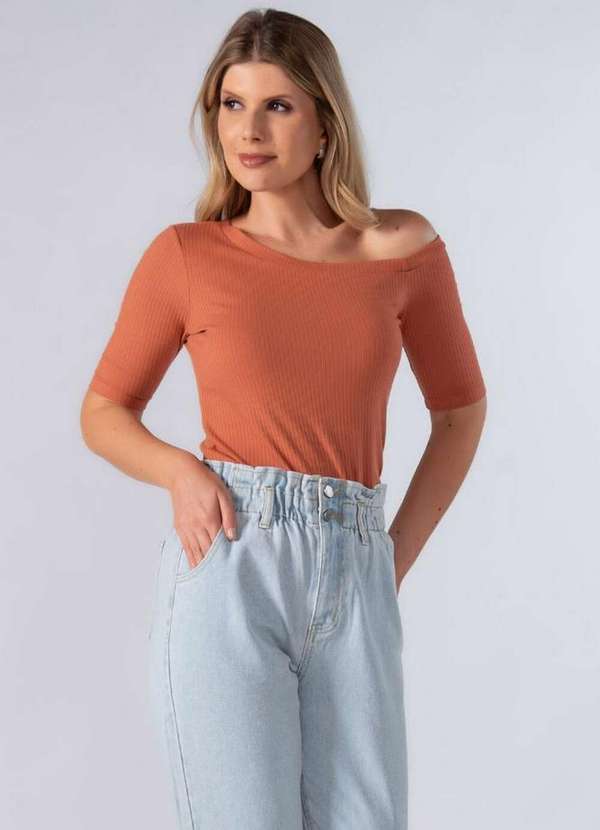Lamis - Blusa Canelada Ombro Caido Telha 3