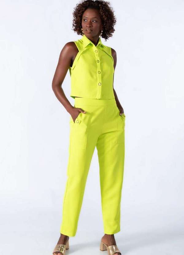 Lamis - Blusa Detalhe Pala com Botoes Verde