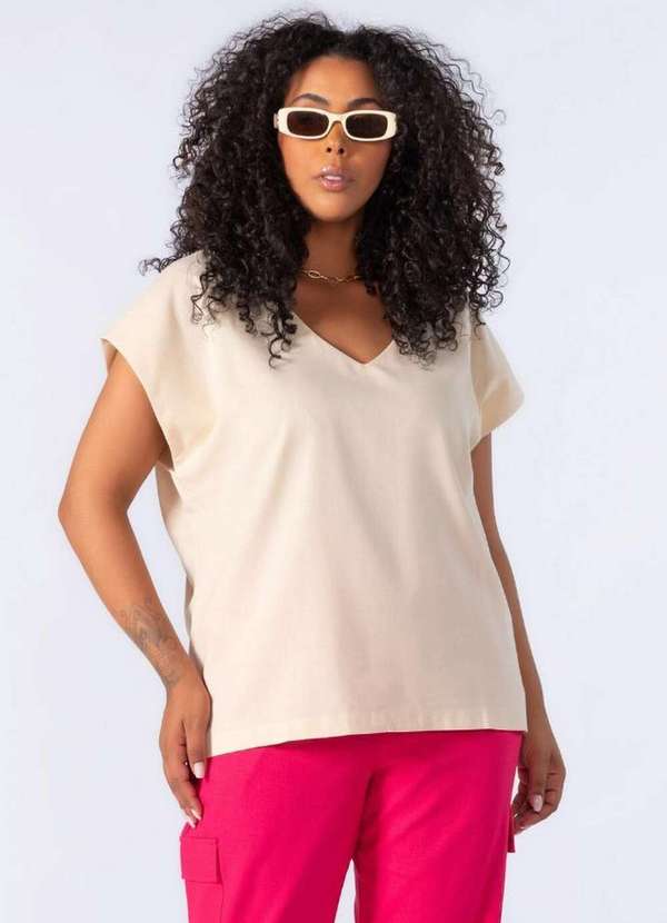 Lamis - Blusa em Linho Decote V Ampla Bege