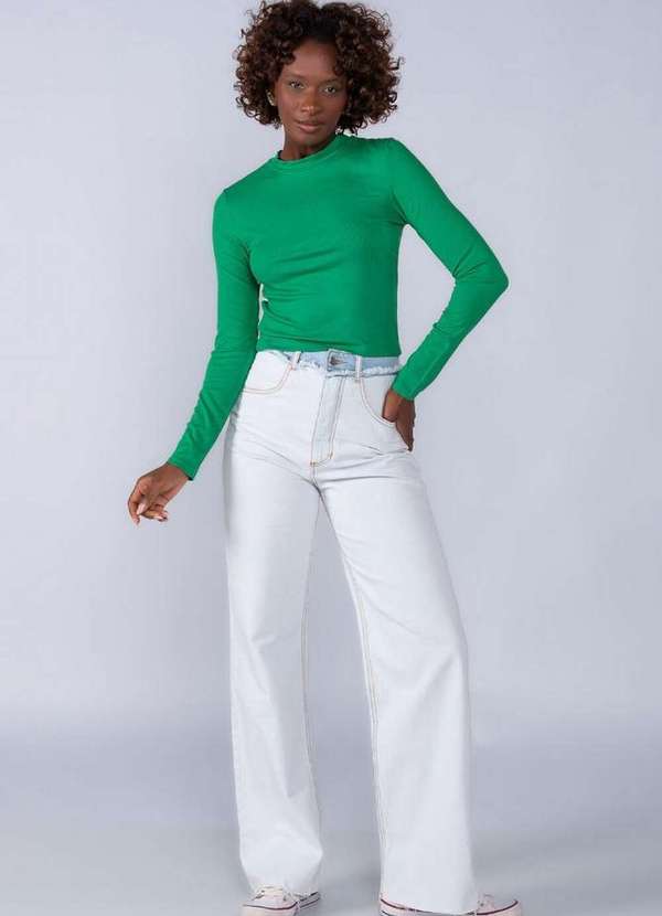 Lamis - Blusa em Viscose Canelada Manga Longa Verde