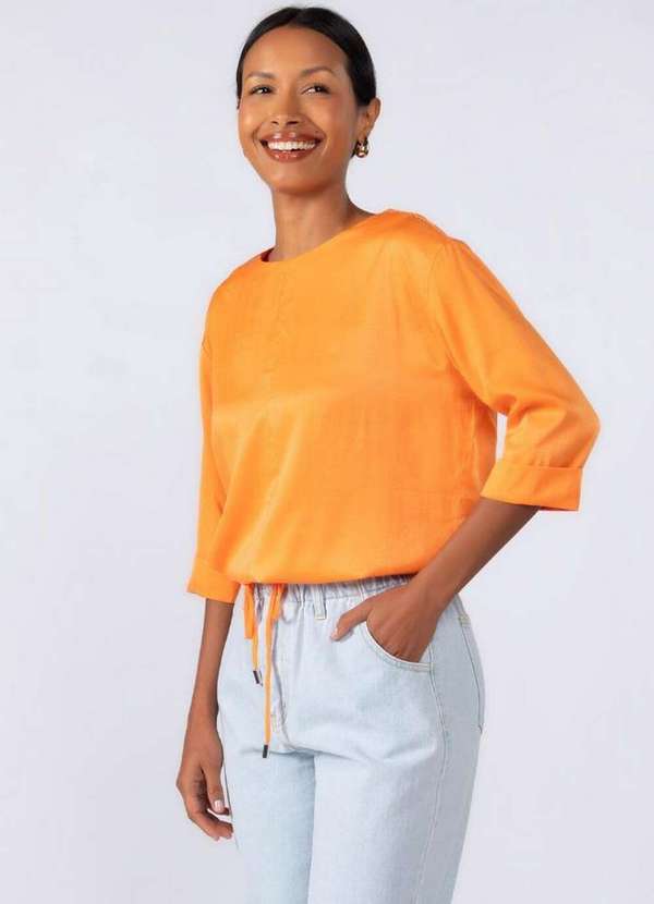 Lamis - Blusa em Viscose com Cordao na Barra Laranja